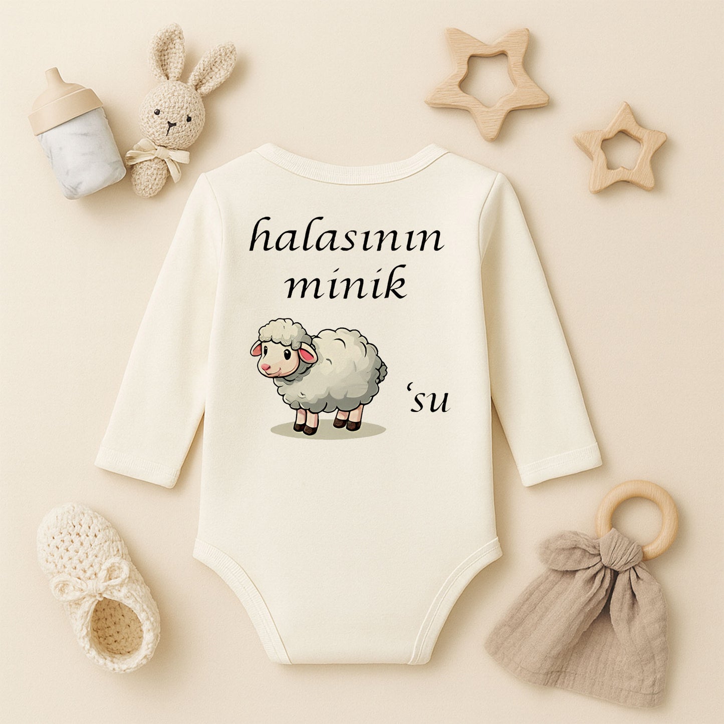 “Halasının Minik Süsü” Yazılı Kuzu Baskılı Bebek Zıbını – 1–36 Ay | Sevimli Tasarım