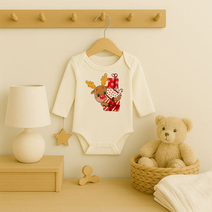 Hediyelerle Sevimli Geyik Desenli Bebek Zıbını – Yılbaşı & Noel Teması | 1–36 Ay