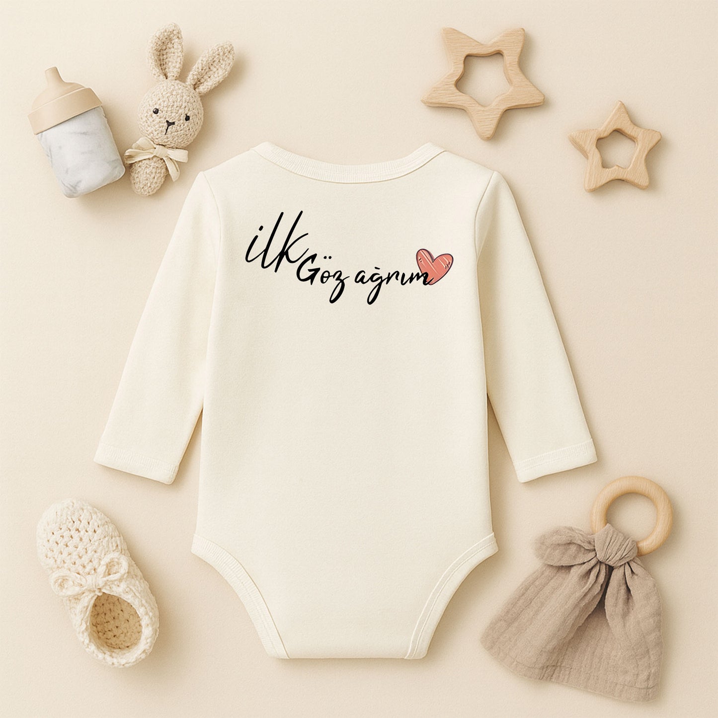 İlk Göz Ağrım Yazılı Bebek Zıbını – Duygusal Tasarım | 1–36 Ay