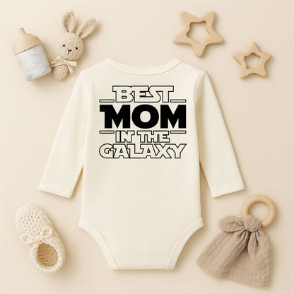 Best Mom in the Galaxy Baskılı Bebek Zıbını | Güçlü Anne Temalı | 1–36 Ay