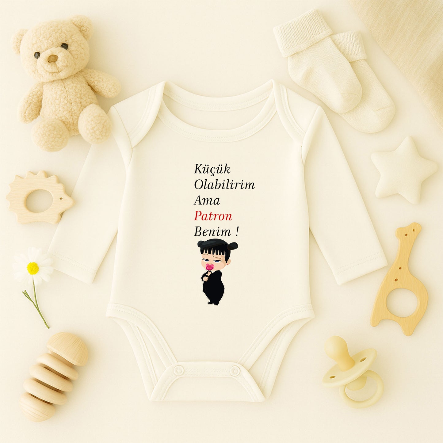 Patron Yazılı Boss Bebek Baskılı Tişört – Eğlenceli & Karizmatik Tasarım