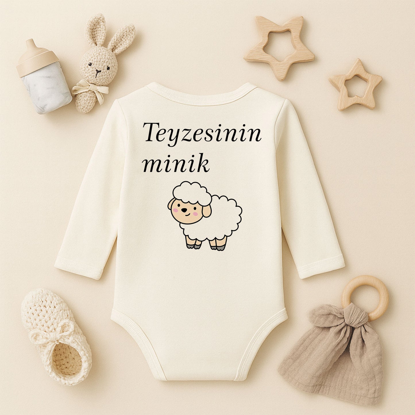 Minimal Siyah Kuzu Tasarımlı Bebek Zıbını | 1–36 Ay, DTF Baskı, Hassas Cilt Uyumlu