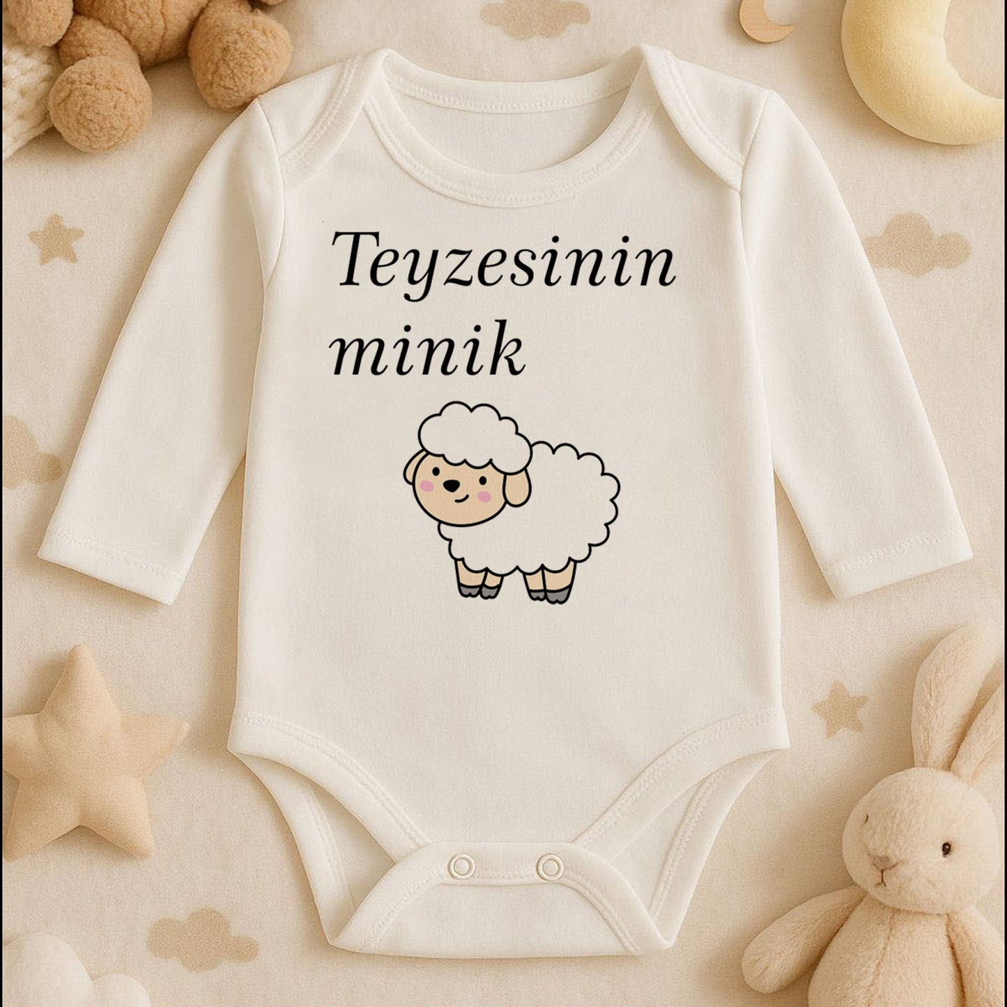 Minimal Siyah Kuzu Tasarımlı Bebek Zıbını | 1–36 Ay, DTF Baskı, Hassas Cilt Uyumlu