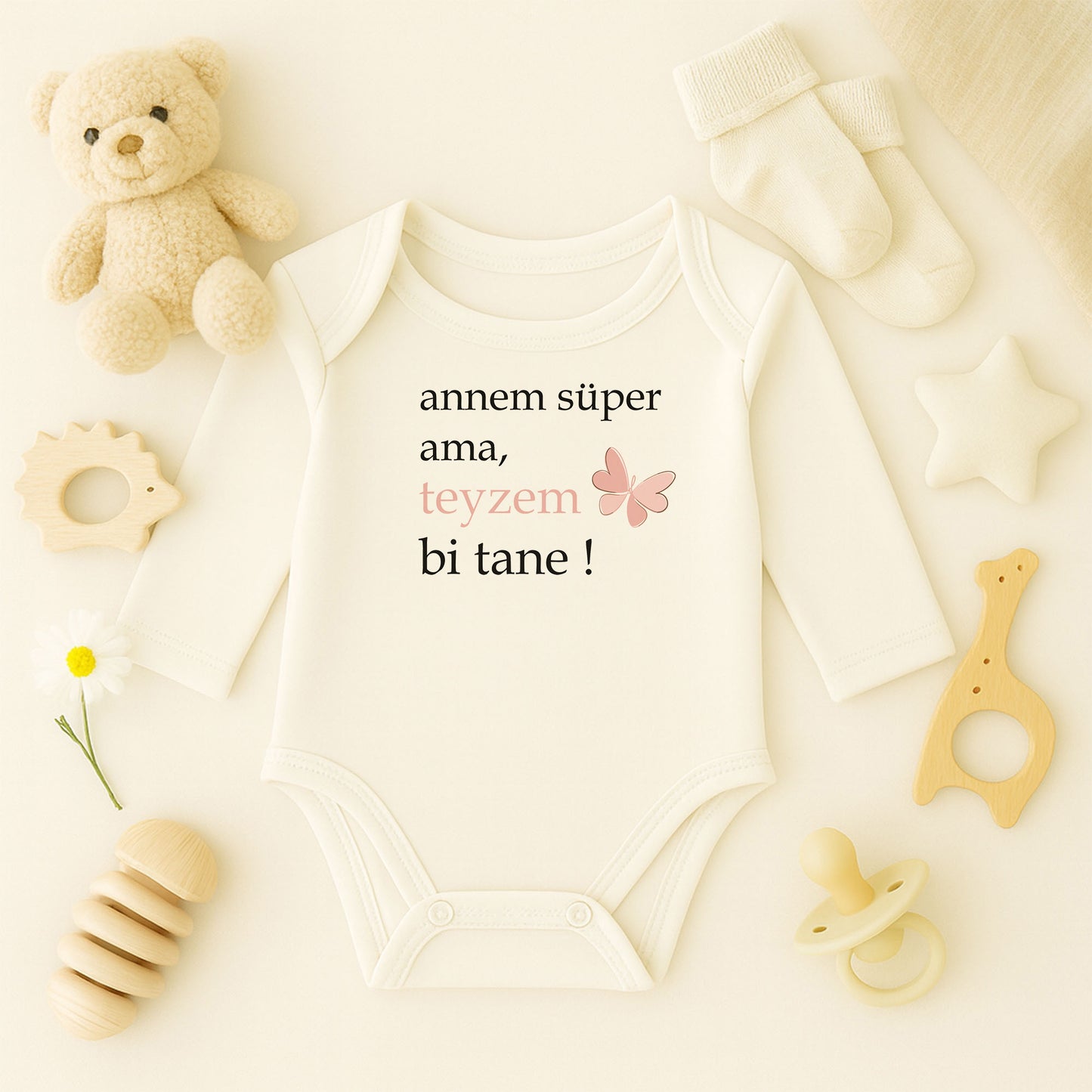 “Annem Süper Ama Teyzem Bi Tane!” Yazılı Bebek Zıbını | 1–36 Ay, DTF Baskı