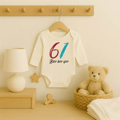 61 Bize Her Yer Yazılı Bebek Zıbını | 1–36 Ay, DTF Baskı, Trabzon Temalı