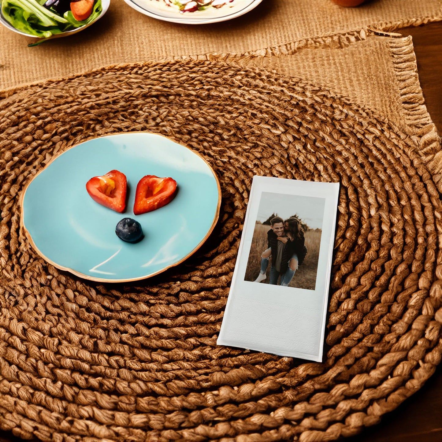 Anılarınızı Peçeteye İşleyin: Kişiye Özel Fotoğraf Baskılı Peçeteler