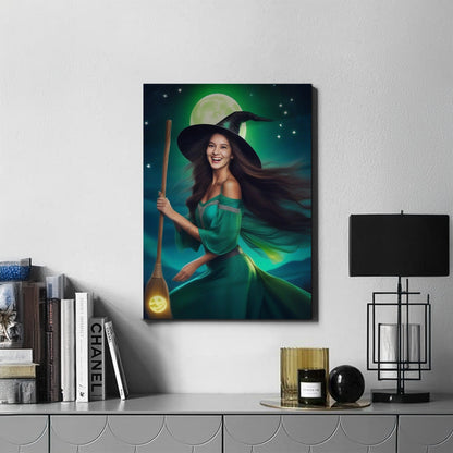 Kişiye Özel Cadı Temalı Karikatür Cam Tablo | Büyüleyici ve Şık Dekorasyon