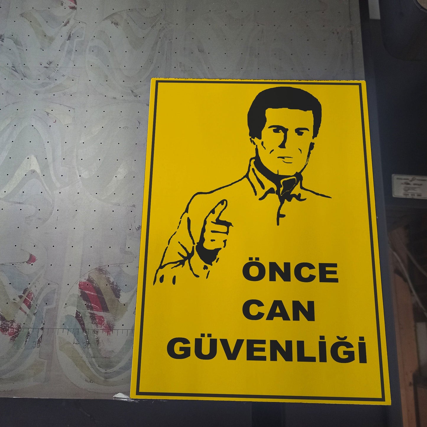 UV Baskılı Foreks ve Alüminyum Kompozit Uyarı Levhaları - Dayanıklı ve Kaliteli